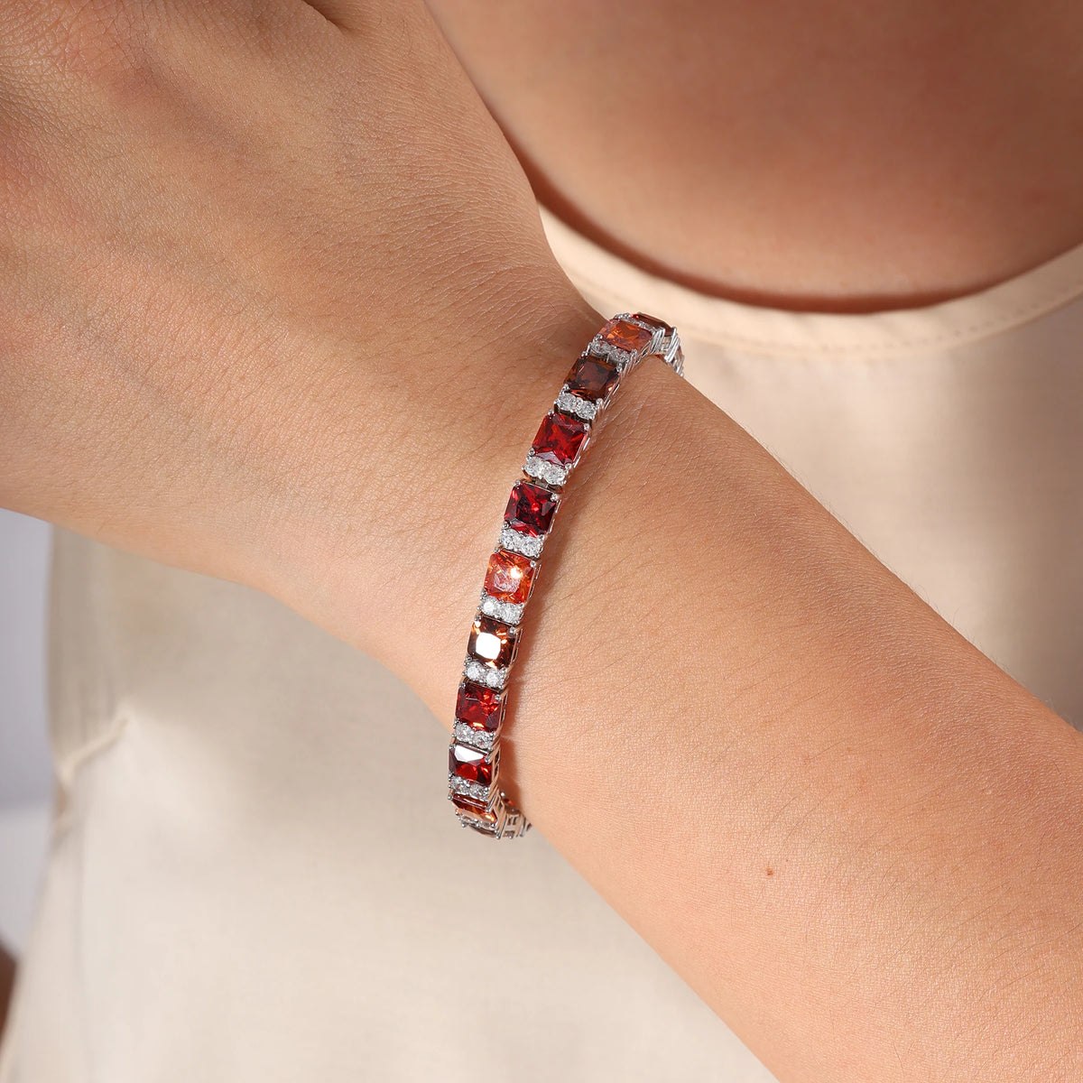 New Arrival Luxury Unisex S925 Tennis Bracelet Princess Cut VVS Moissanite Gradient Pink 6.5mm Fine Jewelry Party Gift Certified