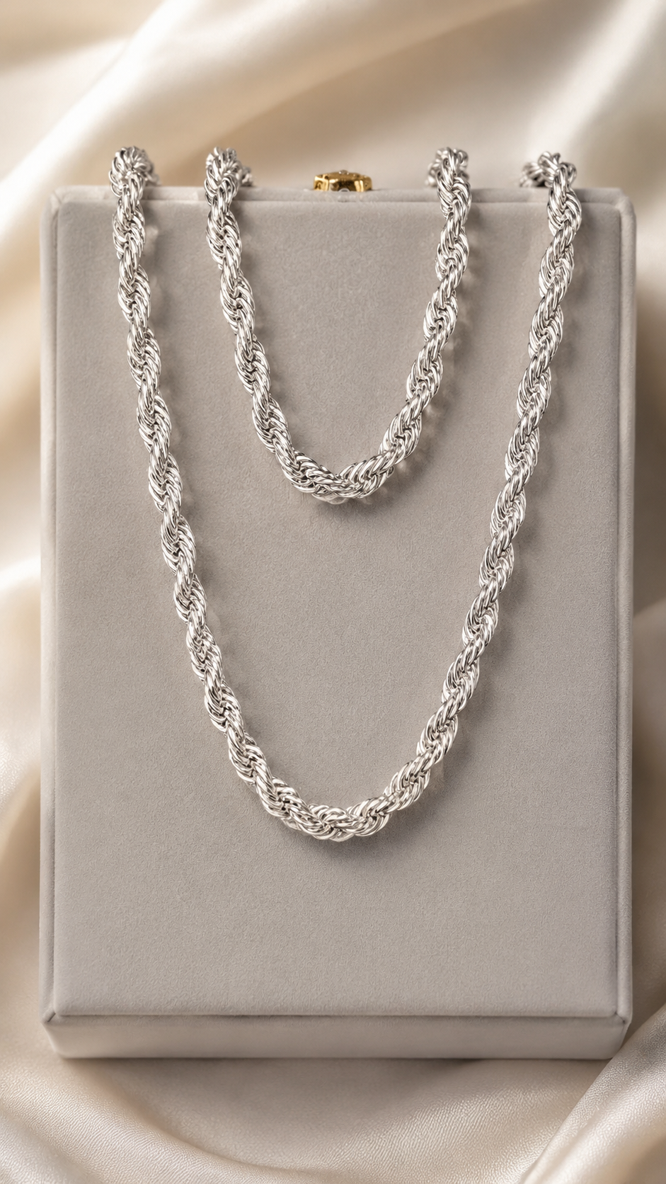 Signature Moissanite Rope Chain Necklace