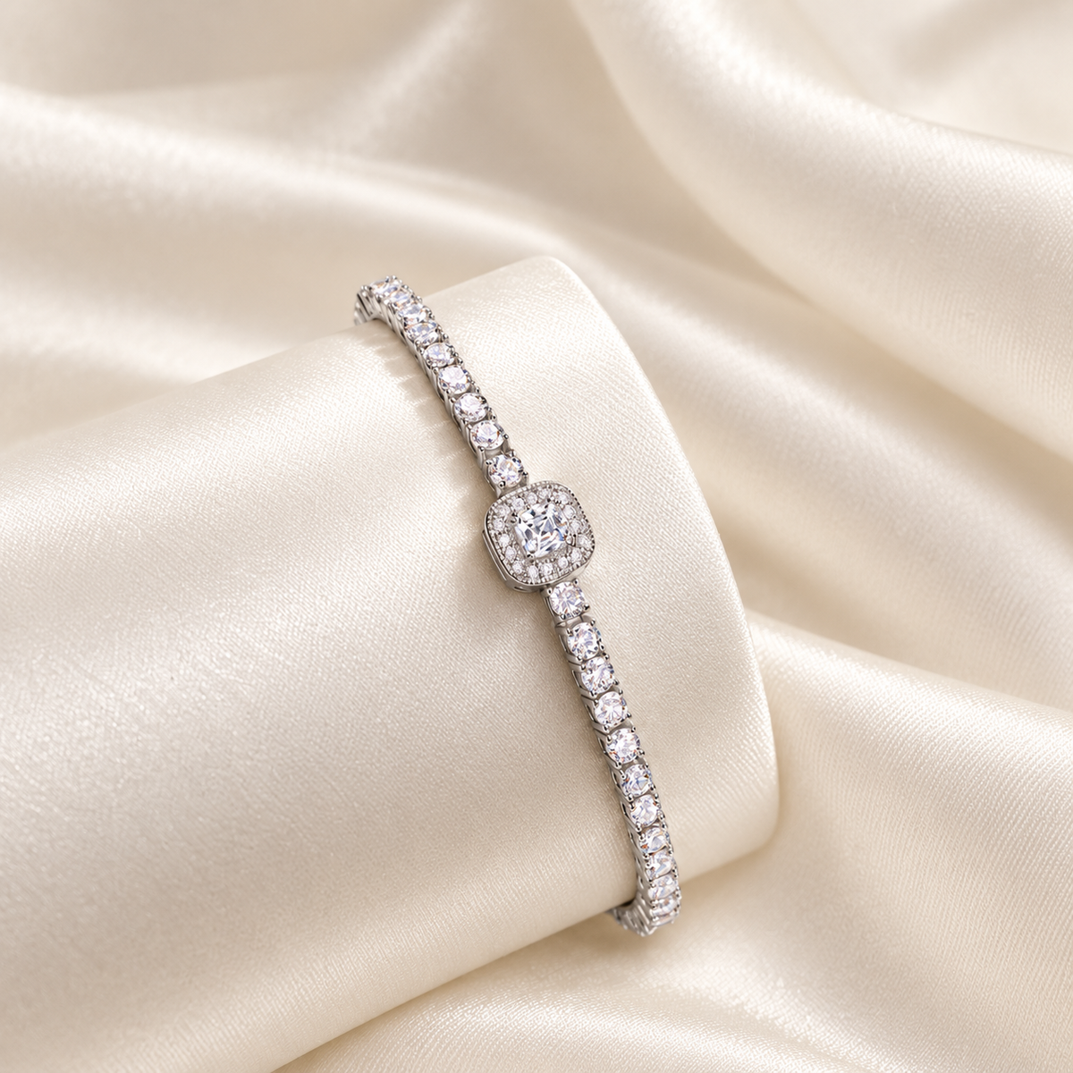 Moissanite Flower Tennis Chain Bracelet