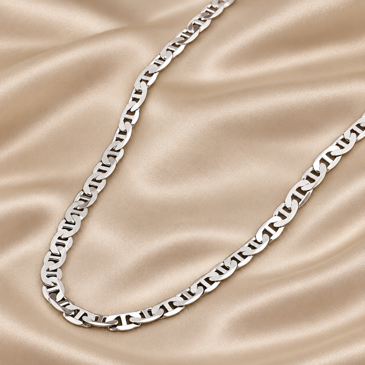 Flat Mariner Silver Necklace