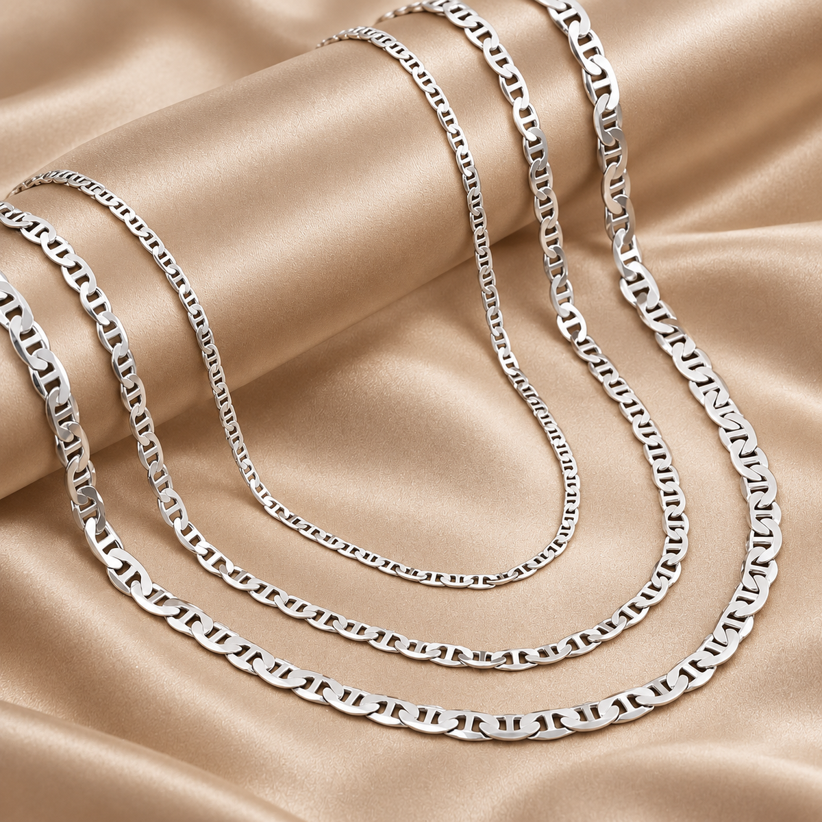 Flat Mariner Silver Necklace