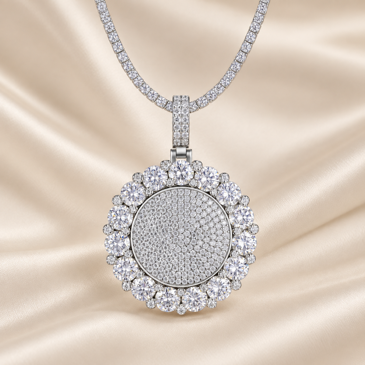 The Vendetta Halo Pendant