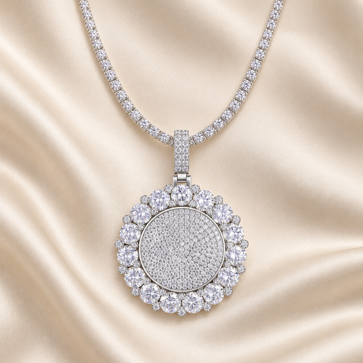 The Vendetta Halo Pendant