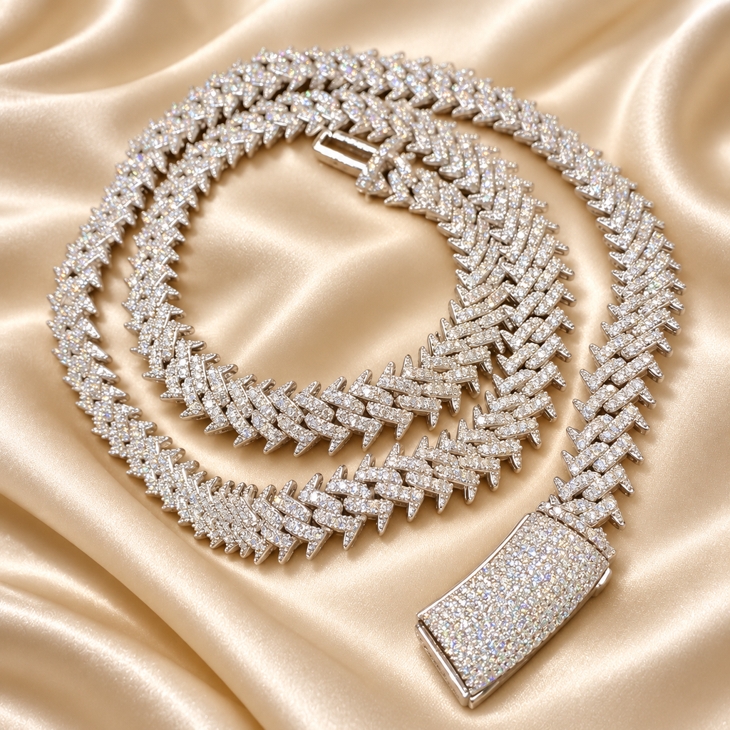 925 Sterling Silver Iced-Out Moissanite Thorn Cuban Link Chain