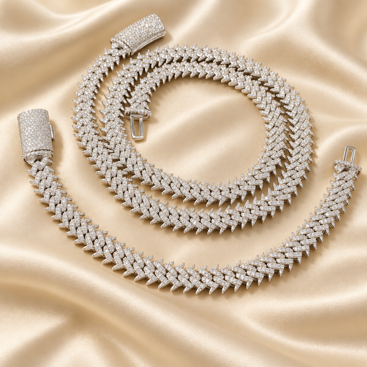 925 Sterling Silver Iced-Out Moissanite Thorn Cuban Link Chain