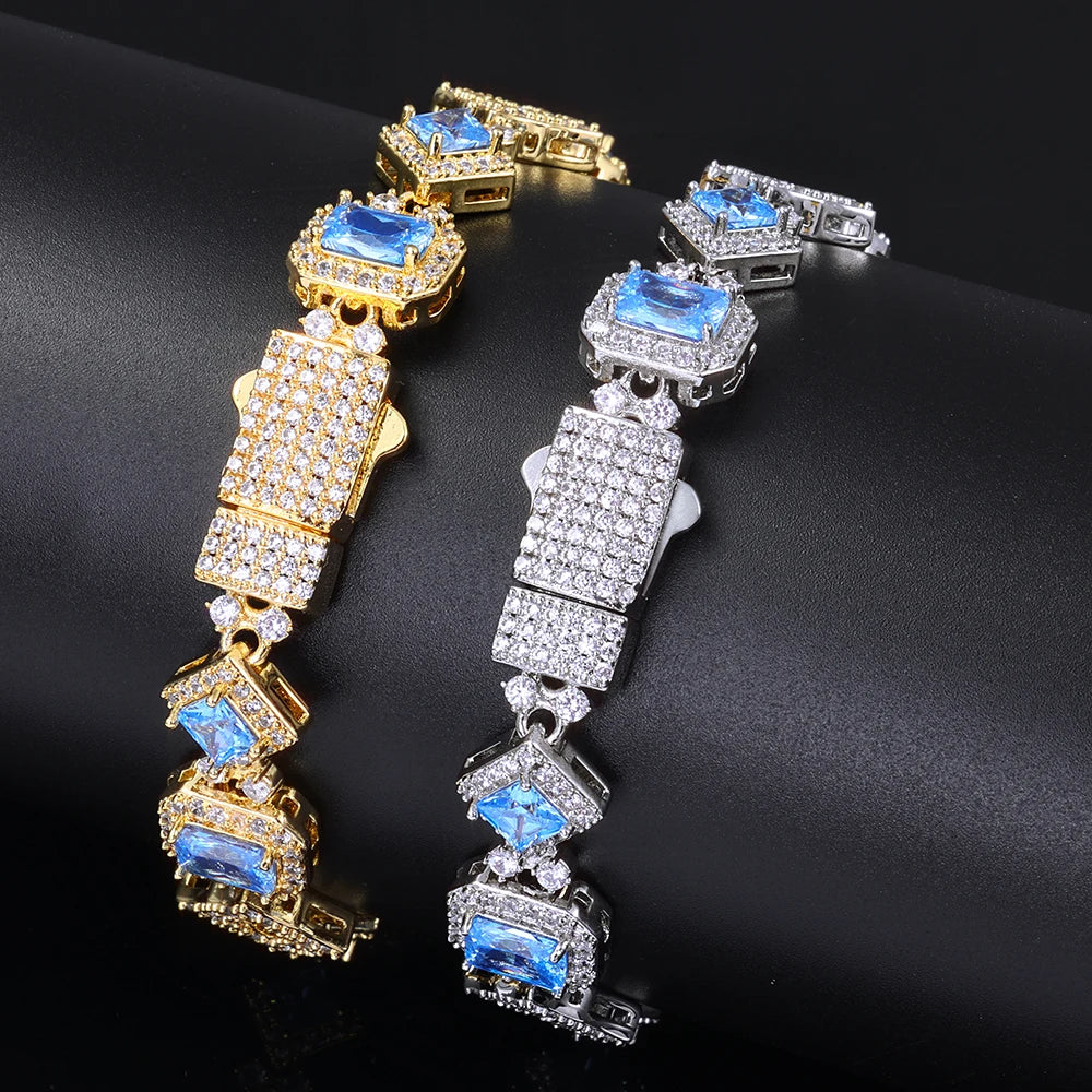 Pavé-Drenched Hollow Star Bracelet